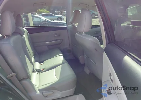 2012 Toyota Prius V z USA, uszkodzony, nr VIN JTDZN3EU6C3095690